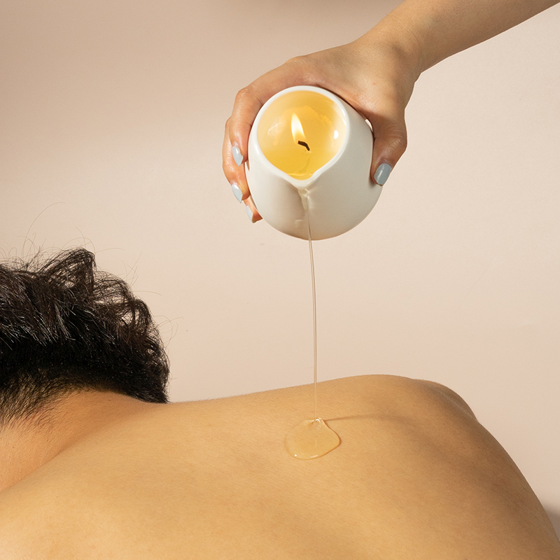 Ceramic cup with mouth massage candle